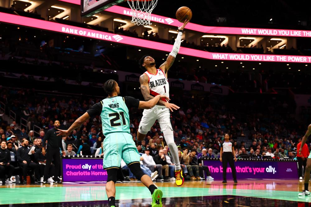 西班牙以其 西班牙以其