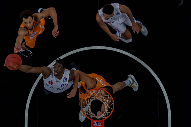 长的快速攻 长的快速攻